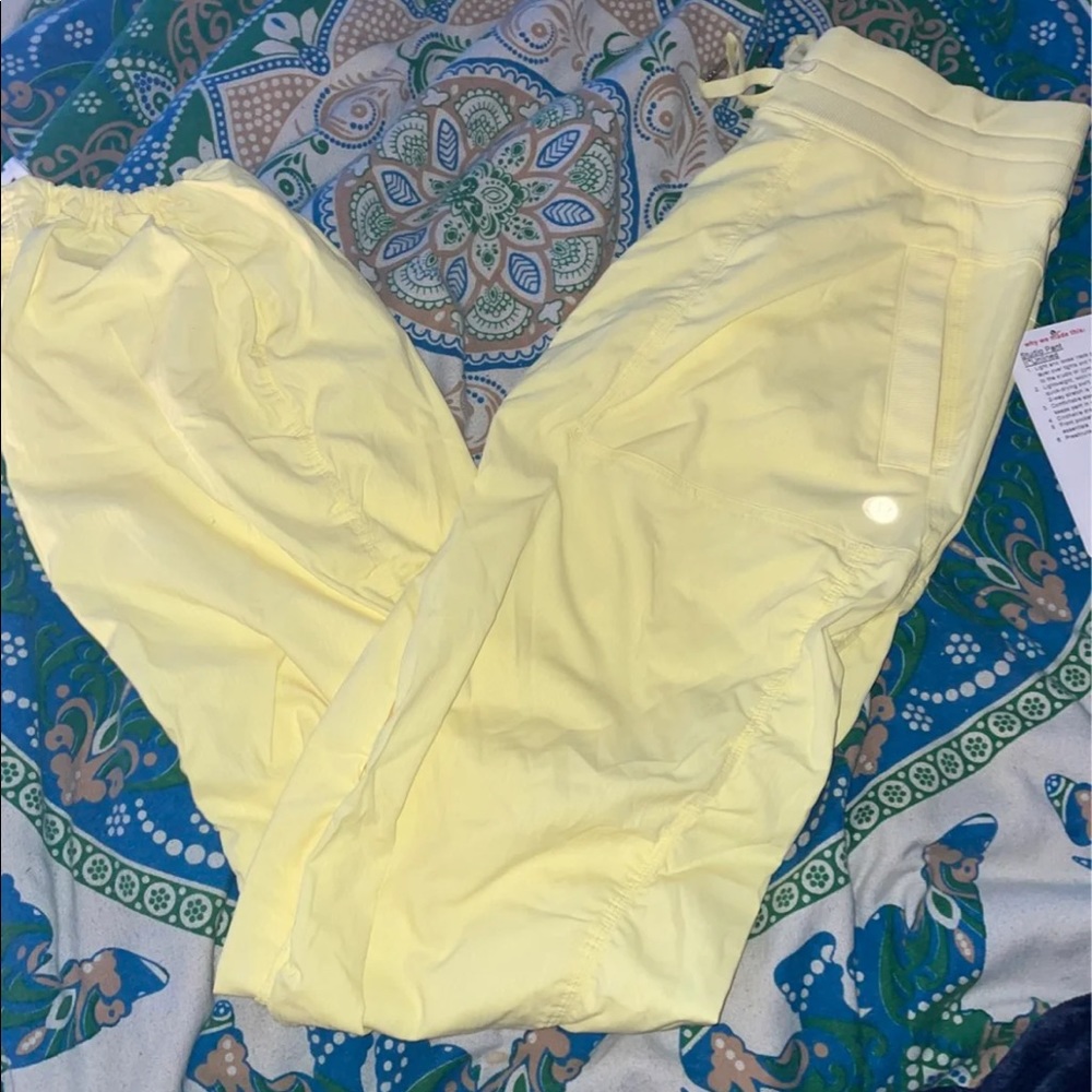 NWT Lululemon Studio Pant Unlined